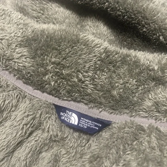 The North Face Women's Olive Fleece Vest - Picture 5 of 5